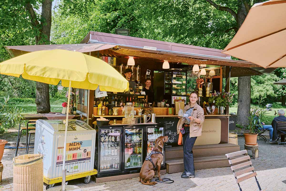 Das Café „Sommerlust“ – wo Vierbeiner und Mensch nach einem Spaziergang rasten können.
