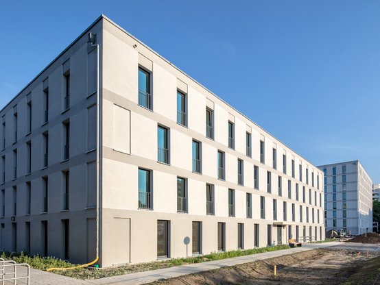 m Märkischen Viertel hat die GESOBAU den ersten modularen Neubau fertiggestellt.