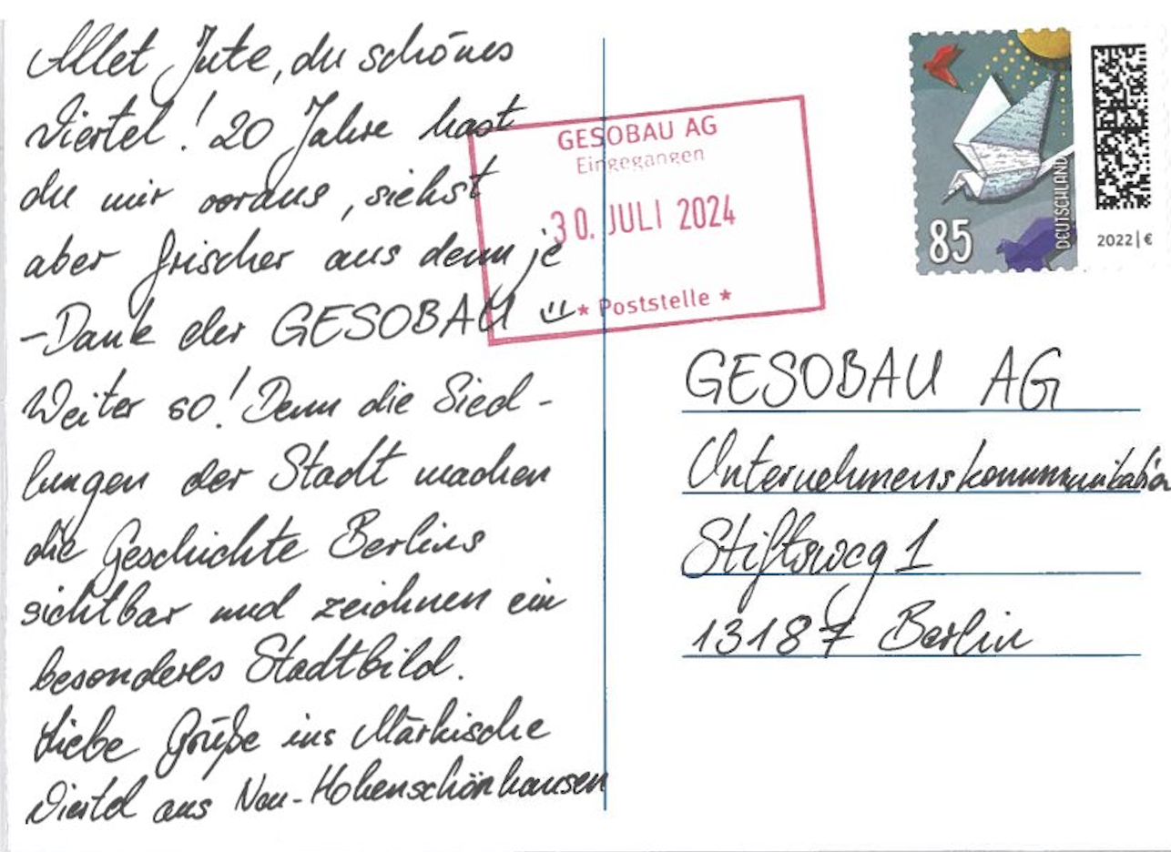 Die Rückseite der Postkarte der HOWOGE aus Hohenschönhausen
