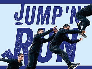 Illustration mit der Überschrift ‚Jump’n’Run‘ im Hintergrund: Ben Scheffler springt beim Parkour in Berlin-Pankow dynamisch in die Höhe